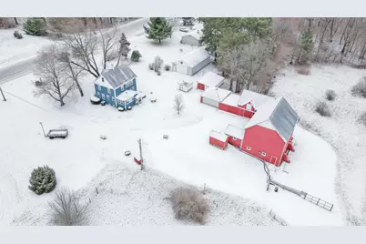 5233 124th Avenue, Fennville, MI 49408 - Photo 2