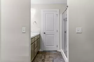 6701 Arlene Dr, Hudsonville, MI 49426 - Photo 20