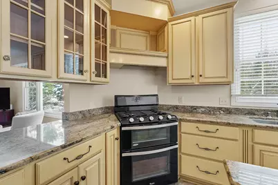 8272 Bainbridge Drive, Mattawan, MI 49071 - Photo 14