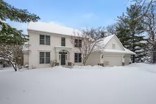 8272 Bainbridge Dr, Mattawan, MI 49071 - Photo 1