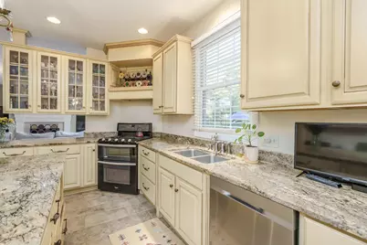 8272 Bainbridge Drive, Mattawan, MI 49071 - Photo 16