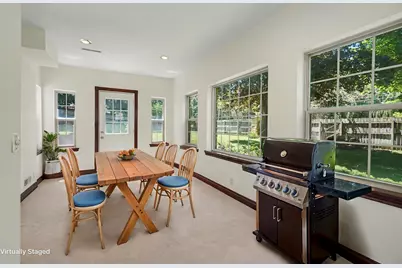 1761 Chevy Chase Boulevard, Kalamazoo, MI 49008 - Photo 8