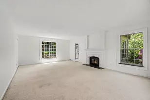 1761 Chevy Chase Blvd, Kalamazoo, MI 49008 - Photo 14