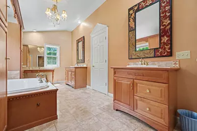 1761 Chevy Chase Boulevard, Kalamazoo, MI 49008 - Photo 30