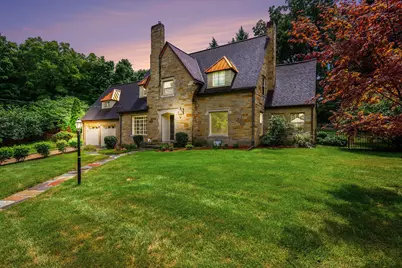 1761 Chevy Chase Boulevard, Kalamazoo, MI 49008 - Photo 2