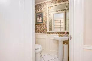 1761 Chevy Chase Blvd, Kalamazoo, MI 49008 - Photo 20