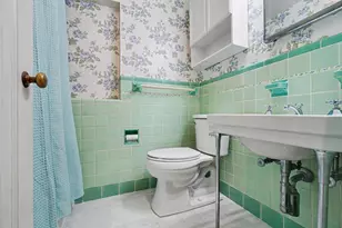 1761 Chevy Chase Blvd, Kalamazoo, MI 49008 - Photo 48