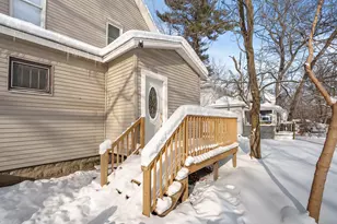 901 Clarence St, Kalamazoo, MI 49001 - Photo 32