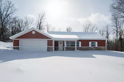 2824 E B Avenue, Plainwell, MI 49080 - Photo 1