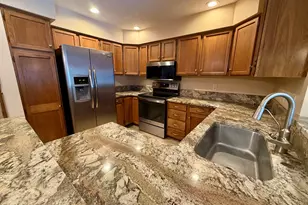 911 Moore Dr, Chelsea, MI 48118 - Photo 14