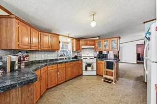 12251 Flowerfield Rd, Marcellus, MI 49067 - Photo 8