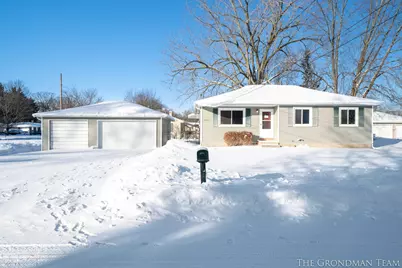 5555 Claudia Avenue SE, Grand Rapids, MI 49548 - Photo 2