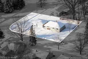 5555 Claudia Ave SE, Grand Rapids, MI 49548 - Photo 6