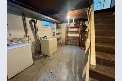 938 W Southern Avenue, Muskegon, MI 49441 - Photo 10