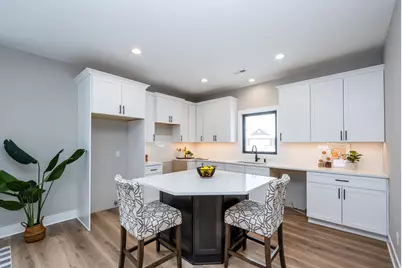 3623 Katherine Lane #43, Saint Joseph, MI 49085 - Photo 4