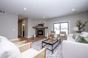 3623 Katherine Ln, Saint Joseph, MI 49085 - Photo 10