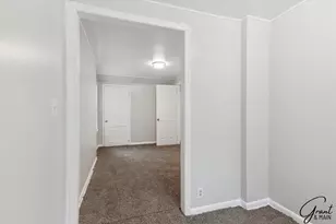 4082 Hereford St, Detroit, MI 48224 - Photo 14