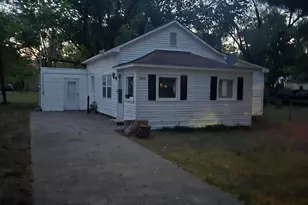 3229 7th St, Muskegon Heights, MI 49444 - Photo 1