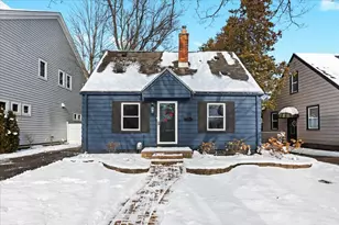 1881 Hazel St, Birmingham, MI 48009 - Photo 2