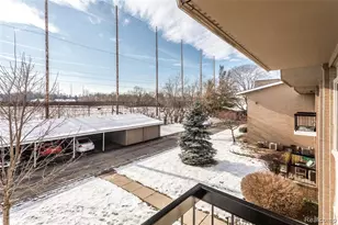 1997 Klingensmith Rd, Bloomfield Hills, MI 48302 - Photo 16