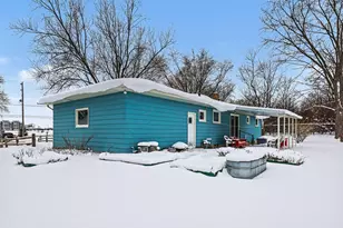 2967 Knapp St NE, Grand Rapids, MI 49525 - Photo 6
