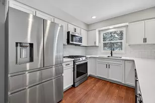 946-948 Hogsback Rd, Mason, MI 48854 - Photo 8