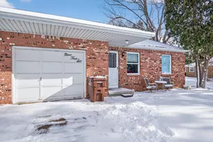 946-948 Hogsback Rd, Mason, MI 48854 - Photo 30