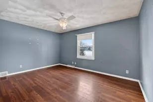 946-948 Hogsback Rd, Mason, MI 48854 - Photo 18