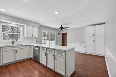 946-948 Hogsback Road, Mason, MI 48854 - Photo 6