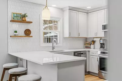 1436 Banbury Avenue NE, Grand Rapids, MI 49505 - Photo 18