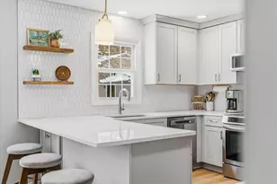 1436 Banbury Ave NE, Grand Rapids, MI 49505 - Photo 18