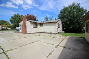 30771 Halecreek St, Romulus, MI 48174 - Photo 4