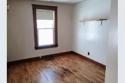 212 N Magnolia Avenue, Lansing, MI 48912 - Photo 4