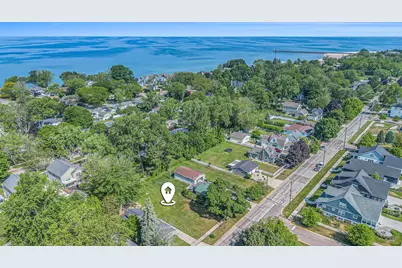 1006 St Joseph Street, South Haven, MI 49090 - Photo 2