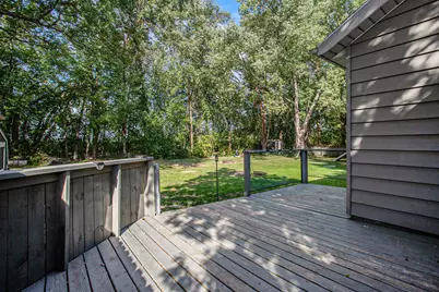 32780 M 43, Paw Paw, MI 49079 - Photo 16