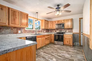 32780 M-43, Paw Paw, MI 49079 - Photo 8