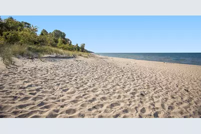 475 Lakeshore Drive, South Haven, MI 49090 - Photo 4