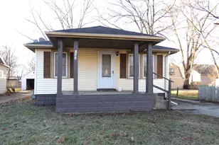 1342 Monroe St, Benton Harbor, MI 49022 - Photo 2