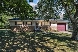 2700 Osage Ave, Jackson, MI 49202 - Photo 2