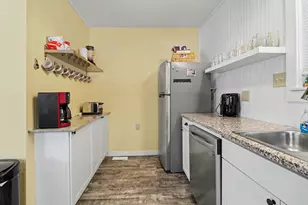 6955 W Jackson Rd, Ludington, MI 49431 - Photo 8