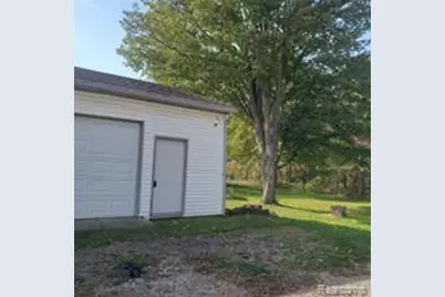 4414 S Martin Luther King Jr Boulevard, Lansing, MI 48910 - Photo 6