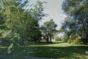 854 Superior St, Benton Harbor, MI 49022 - Photo 1