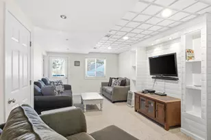 7500 Nine Mile Point Dr, Charlevoix, MI 49720 - Photo 38