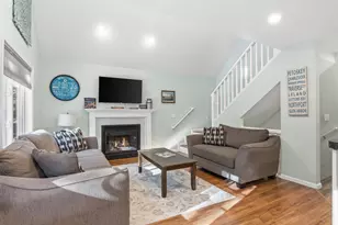 7500 Nine Mile Point Dr, Charlevoix, MI 49720 - Photo 18