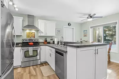 7500 Nine Mile Point Drive, Charlevoix, MI 49720 - Photo 12