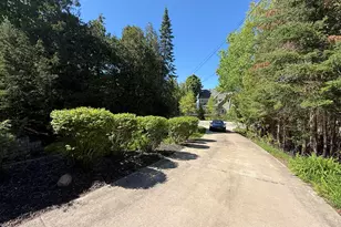 7500 Nine Mile Point Dr, Charlevoix, MI 49720 - Photo 4