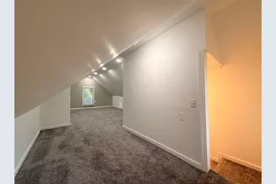 1726 Upland Drive, Kalamazoo, MI 49048 - Photo 10