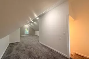 1726 Upland Dr, Kalamazoo, MI 49048 - Photo 10