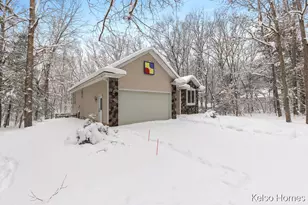 4078 Wildwood Dr, Allegan, MI 49010 - Photo 32
