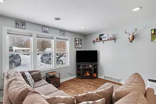 230 Silver St, Battle Creek, MI 49014 - Photo 6